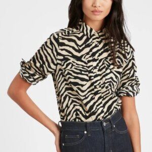 🌻Banana Republic Dylan classic fit, zebra button down long sleeve button cuff, M